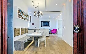 Design Apartment Paulina 300 Mt From Colosseum